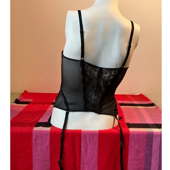 Victoria's Secret Lace Corest with Garters - Picture 5 of 11